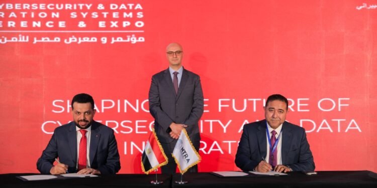 ڤودافون مصر توقع اتفاقية تعاون مع الجهاز القومي لتنظيم الاتصالات لدعم الأمن السيبراني