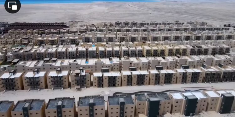 شريف عكاشة لبرنامج “هنا الجمهورية الجديدة”: توافر الخدمات المتنوعة بجنوب سيناء يعزز إقبال المستثمرين عليها