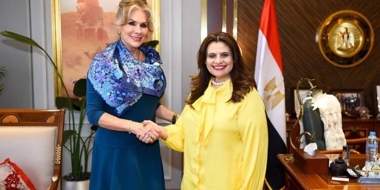 وزيرة الهجرة تبحث مع سفيرة المكسيك بالقاهرة تعزيز أوجه التعاون في الملفات ذات الاهتمام المشترك