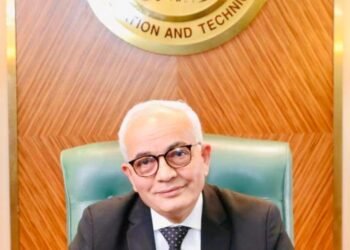 استعدادا لانطلاق امتحان الثانوية في اللغة العربية غدا :  وزير التعليم يشدد على اجراءات سير لجان الامتحانات