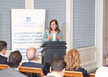 مؤسسة القلعة للمنح الدراسية تعلن اسماء الدفعة الجديدة من الحاصلين على منح البعثات العلمية لعام 2025/2024