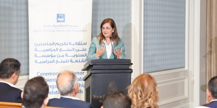 مؤسسة القلعة للمنح الدراسية تعلن اسماء الدفعة الجديدة من الحاصلين على منح البعثات العلمية لعام 2025/2024