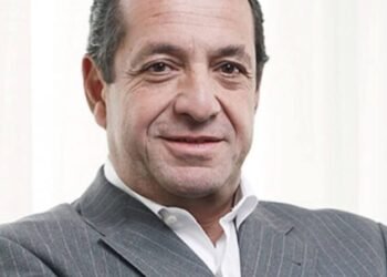 اصحاب وحدات منتجع الماظة باي يصرخون من مبالغة ادارة الكومبوند فى تسعير استخدام حمامات السباحة