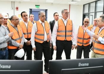 وزير البترول والثروة المعدنية يتفقد تسهيلات الشركة العربية لأنابيب البترول (سوميد)