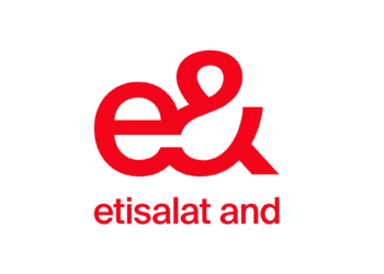 اتصالات من e& في مصر تعلن تغيير علامتها التجارية إلى “إي آند مصر”