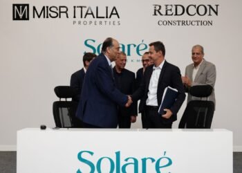 مصر إيطاليا توقع اتفاقية مع “ريدكون للتعمير” بقيمة 1.3 مليار جنيه لإسناد أعمال المقاولات في سولاري رأس الحكمة