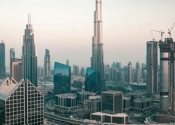 بيوت يصدر تقرير السوق العقاري للمبيعات والإيجار في دبي في النصف الأول 2024