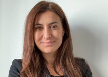 مجموعة إنتيسا سان باولو تعلن عن تعيين باولا بابانيكولاو كرئيس جديد لقطاع البنوك الدولية