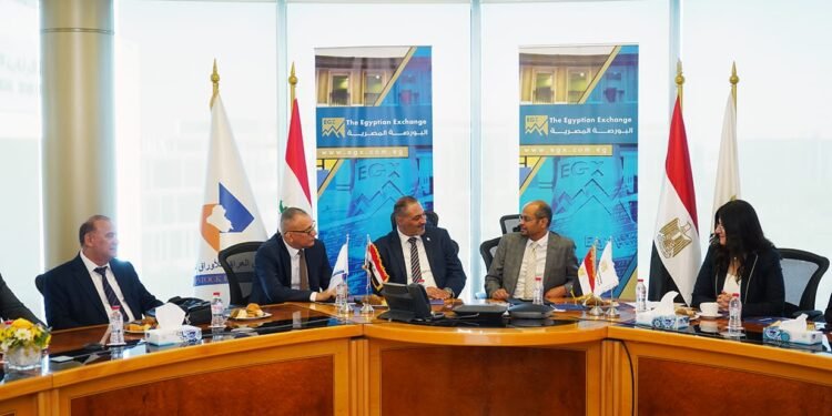 رئيسا البورصتين المصرية والعراقية يوقعان بروتوكول تعاون لتعزيز العمل المشترك