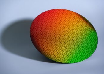 إطلاق تقنية Intel 18A بنجاح بهدف إنتاج شرائح الجيل القادم للعملاء والخوادم بحلول 2025