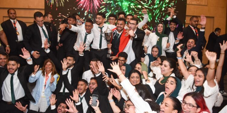 الأكاديمية العربية للعلوم والتكنولوجيا تفوز بمسابقة إيناكتس المحلية