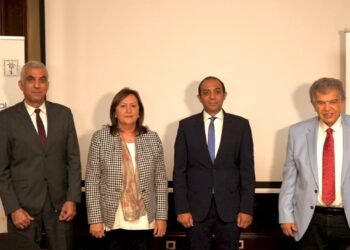 فايزر والمجلس القومي للأمومة والطفولة والجمعية المصرية للجلد والتجميل يطلقون حملة “أخرج للدنيا”