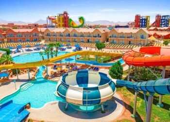 شركات السياحة التركية تشيد بمدينة نيفرلاند الترفيهية بالغردقة