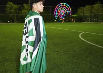 زد إف سي” يعلن أولى صفقات الموسم الجديد.. ويضم لاعب النادي الأهلي عمار حمدي