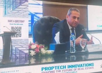 رئيس العاصمة الادارية : حاضنة أعمال للشركات الناشئة في مجال فن تك العقارات بالشركة