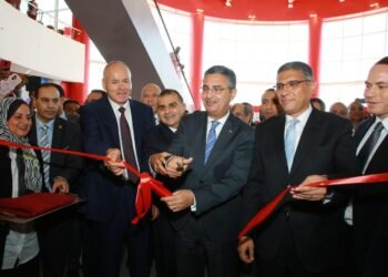 وزير التموين يفتتح الفرع الرابع لـ “هايبر وان” بطريق السويس أمام العاصمة الادارية بإستثمارات 1.25 مليار جنيه