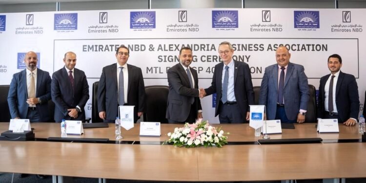 بنك الإمارات دبي الوطني – مصر يوقع عقد تمويل جديد بقيمة 400 مليون جنيه مصري مع جمعية رجال أعمال إسكندرية لتعزيز التمويل متناهي الصغر