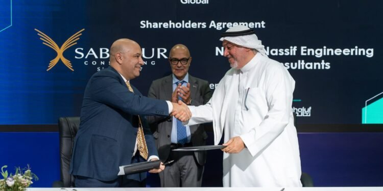 شركة حسين صبور و ناصر نصيف يوقعان اتفاقية لتأسيس شركة صبور السعودية للاستشارات الهندسية