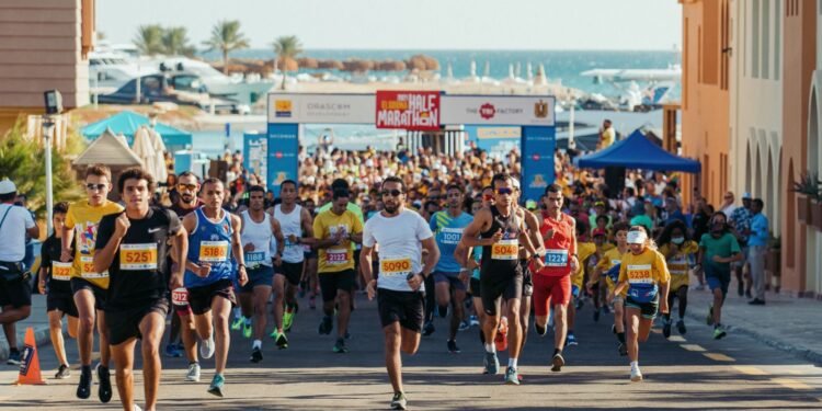مدينة الجونة تستضيف النسخة السادسة من “نصف ماراثون الجونة” بالتعاون مع شركة “تراي فاكتوري