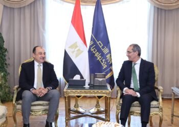 وزيرا الاتصالات وقطاع يبحثان تسريع تطبيق نظام تخطيط موارد المؤسسات “ERP
