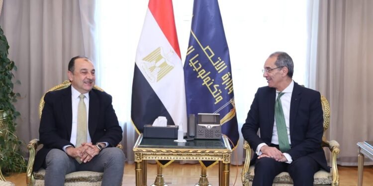 وزيرا الاتصالات وقطاع يبحثان تسريع تطبيق نظام تخطيط موارد المؤسسات “ERP