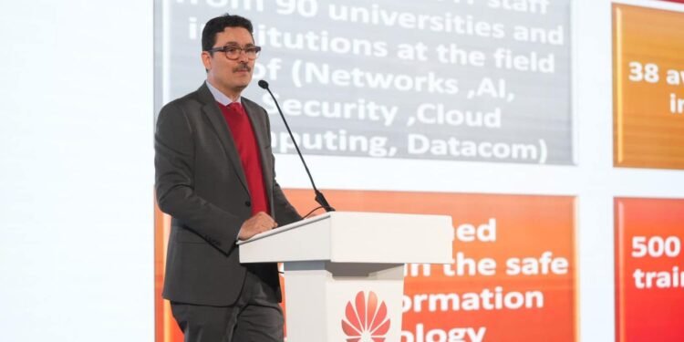 هواوي تطلق النسخة الثانية من “قمة هواوي للتعليم العالي” 2024 لقيادة التحول الرقمي في التعليم بمصر