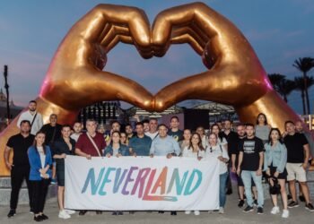 تصوير فيلم (الهنا اللي انا فيه) بمدينة (نيفر لاند) الترفيهية بالغردقة