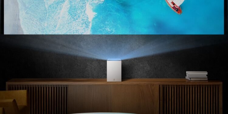 LG REVEALS MULTIFUNCTIONAL 3-IN-1 PROJECTOR COMBINING LIGHTING AND SPEAKER AT CES 2025