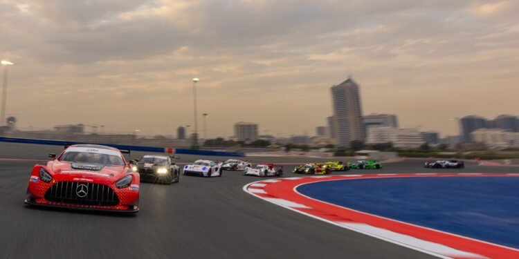 حلبة دبي أوتودروم تستضيف سلسلة سباقات لومان الآسيوية بمشاركة فرق من منطقة الخليج العربي