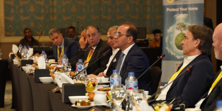 نتطلع دائمًا للحوار مع ممثلي القطاع الخاص والمؤسسات الدولية على مائدة واحدة.. لنفكر معًا فى مستقبل اقتصادي أكثر استدامة   