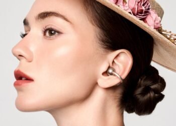 ترقبوا سماعات HUAWEI FreeBuds Pro 4 وHUAWEI FreeClip بلونها الجديد الذهب الوردى قريبا فى مصر بتقنيات صوت متقدمة