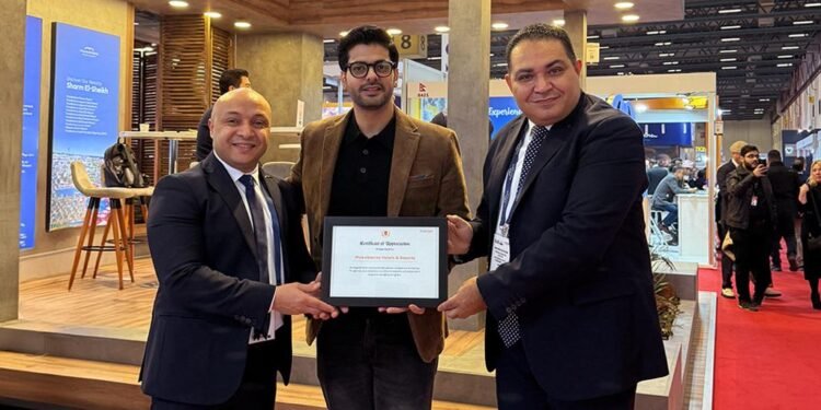 انطلاق معرض السياحة والسفر الدولى بإسطنبول التركية بمشاركة مجموعة بيك الباتروس للفنادق 