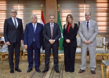 البنك الزراعي المصري يساهم في تجهيز 250 عروسة ويوزع 40 ألف قسيمة مواد غذائية على الأسر الأكثر احتياجاً بمحافظات القناة بالتعاون مع مؤسسة حياة كريمة