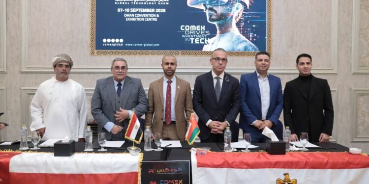 “كومكس عمان 34” يدعو الشركات المصرية لاستكشاف الفرص المتاحة في قطاع تكنولوجيا المعلومات والاتصالات العُماني