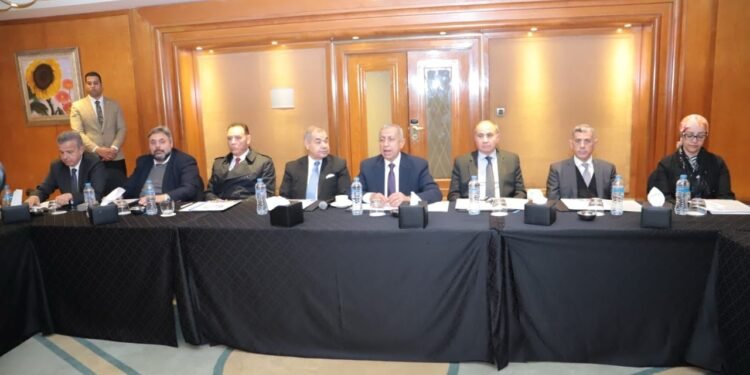 الأكاديمية العربية للعلوم والتكنولوجيا تعلن تشكيل المجلس الاستشاري للصناعة 2024/2025 لكلية الحاسبات والمعلومات