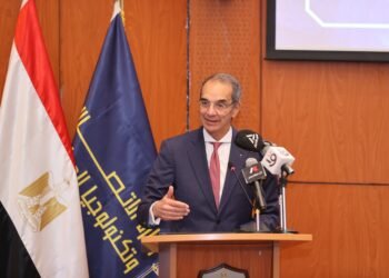 وزير الاتصالات وتكنولوجيا المعلومات يفتتح ورشة عمل “تطبيقات الذكاء الاصطناعى فى مختلف القطاعات