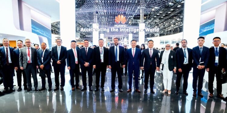 Telecom Egypt becomes the 1st operator in Egypt and Northern Africa to deploy Huawei cutting-edge innovative outdoor and indoor technologies