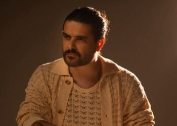 الفنان السورى ناصيف زيتون يحيي حفلاً غنائيًا في شرم الشيخ 