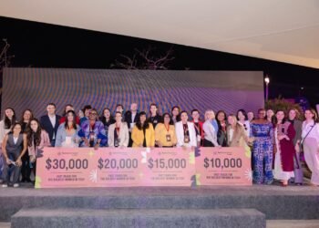 منصة هيريو المصرية الناشئة تحصل على جائزة خاصة خلال فعاليات حفل توزيع جوائز “2025 Aurora Tech Award