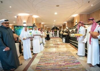 بدء توافد طلائع الحجاج إلى مكة المكرمة والمدينة المنورة بوصول حجاج ماليزيا