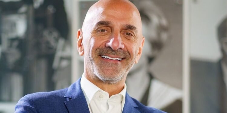 تتراباك تقود التحول في الاقتصاد الدائري بإعادة تدوير عبوات الكرتون المستخدمة (UBC) في مصر