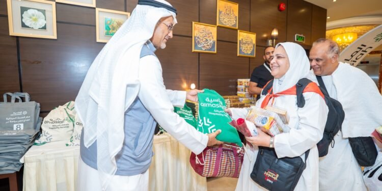 Welcome by Al-Masiya Group: First Groups of Egyptian Pilgrims Arrive by Land in the Holy Land