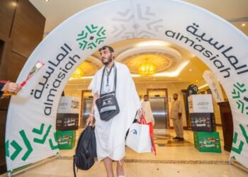 وصول طلائع حجاج السياحة المصريين القادمين برًا إلى الأراضي المقدسة 