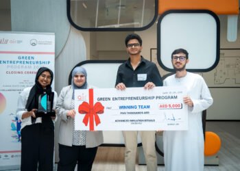 طلاب أكاديمية مانيبال للتعليم العالي – فرع دبي يفوزون بلقب أبطال برنامج ريادة الأعمال الخضراء