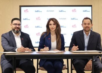 شراكة استراتيجية بين إي آند مصر و منصة “شاهد” لتوفير المحتوى الترفيهي لعملائها