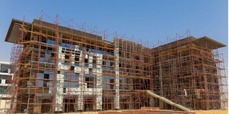 Aswaq Developments Nears Completion of Arena Mall in Shorouk