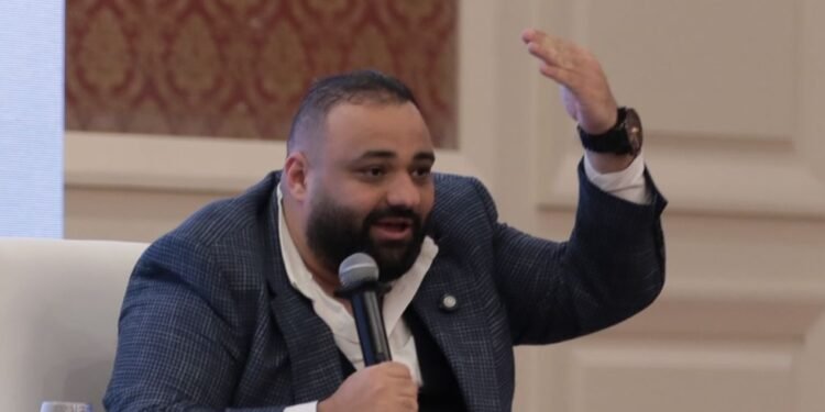 خبير اقتصادي : الاتفاق الجمركي المرتقب بين أوروبا وأميركا يدفع النمو الاقتصادي والتحالف السياسي