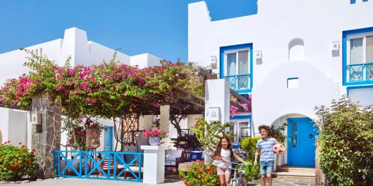 Mountain View Signs Strategic Partnership with Core Livings as Its Official Partner for Rental and Resale Services