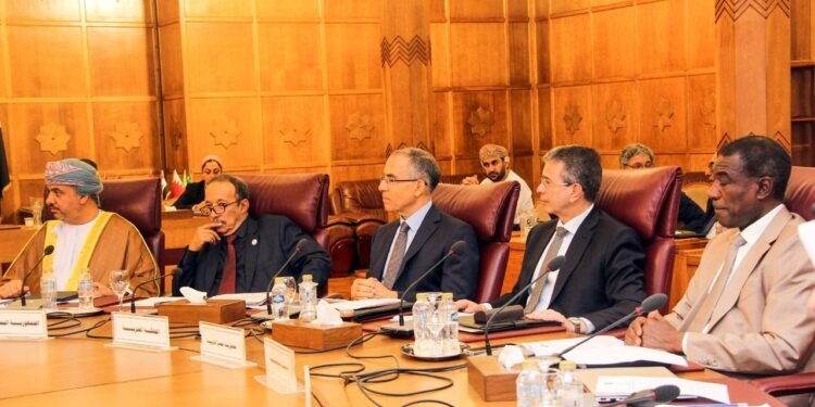 رئيس الجمارك : : نتطلع إلى استراتيجية عربية مشتركة للتعاون الجمركى والإدارى