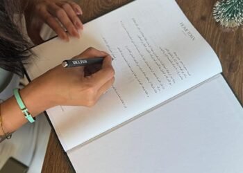 «هوم تاون للتطوير» تبدأ تسليم الوحدات الإدارية لعملائها بمشروع «ZAHA PARK» تعزيزًا لمصداقيتها وثقة عملائها 